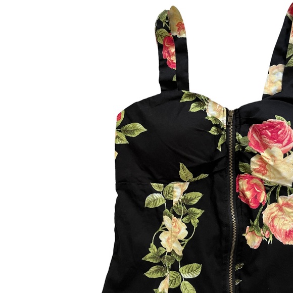 Floral Tank Top - Picture 2 of 9